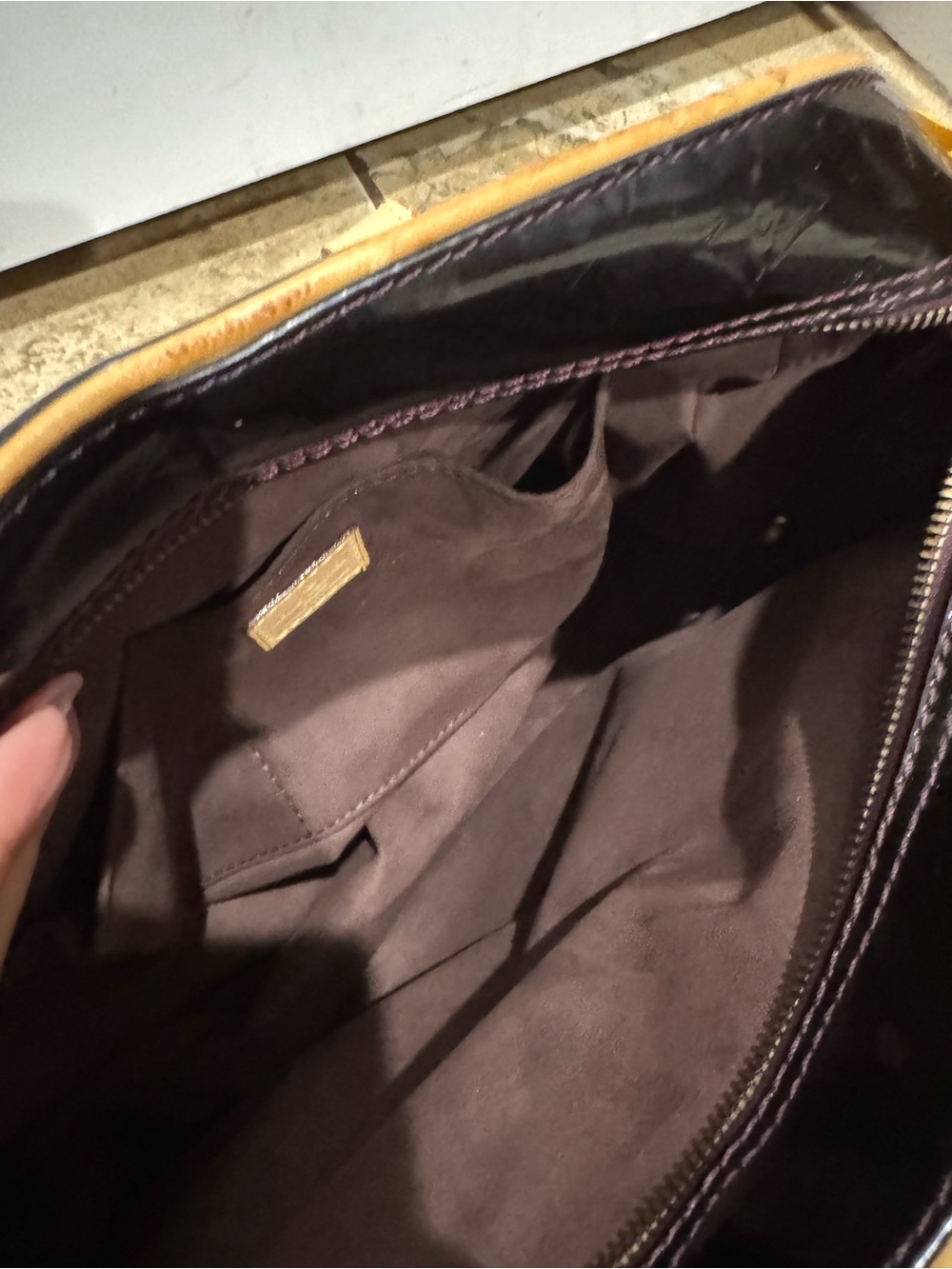 Louis Vuitton vernis Patent Leather bag - Picture 13 of 14